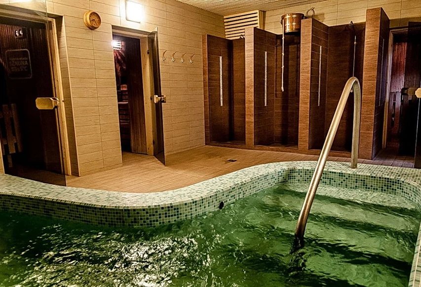article hongrie hammam julia